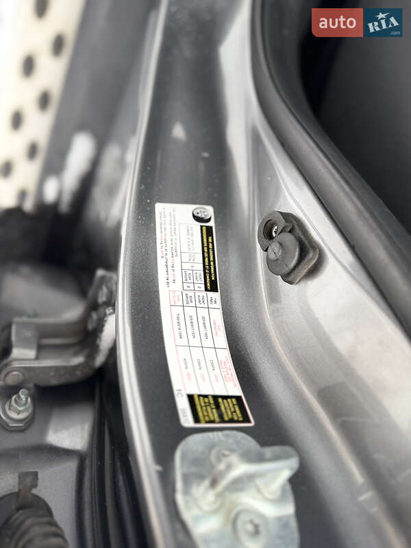 Позашляховик / Кросовер Nissan Rogue 2014 в Володимирі