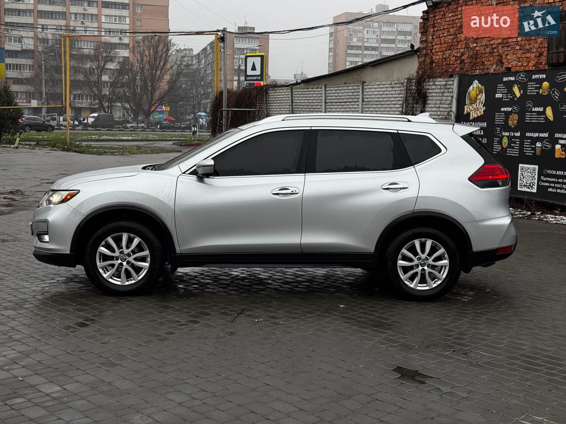 2017 Nissan Rogue - мініатюра 5