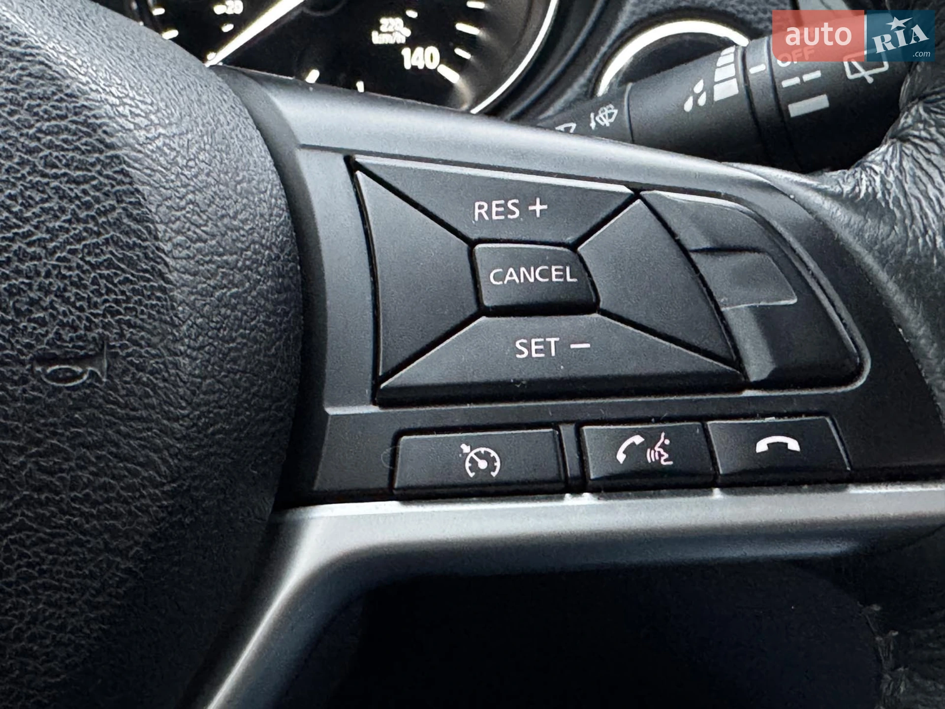 2017 Nissan Rogue - мініатюра 19