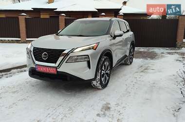 Позашляховик / Кросовер Nissan Rogue 2021 в Полтаві