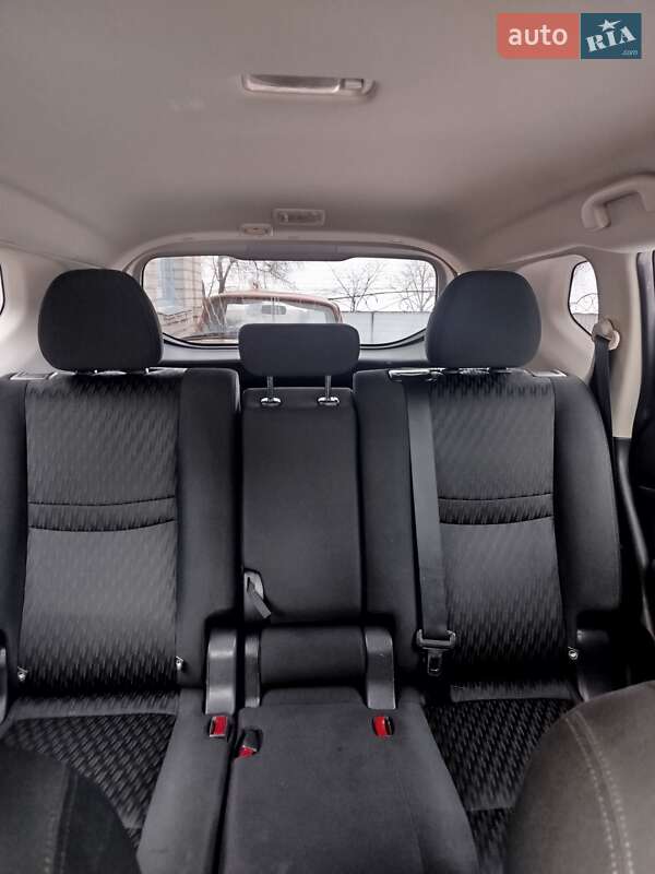 Позашляховик / Кросовер Nissan Rogue 2018 в Ружині фото 10 Позашляховик / Кросовер Nissan Rogue 2018 в Ружині