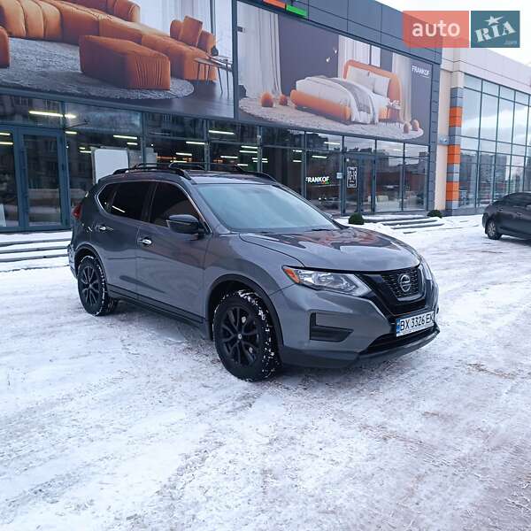 Позашляховик / Кросовер Nissan Rogue 2018 в Хмельницькому