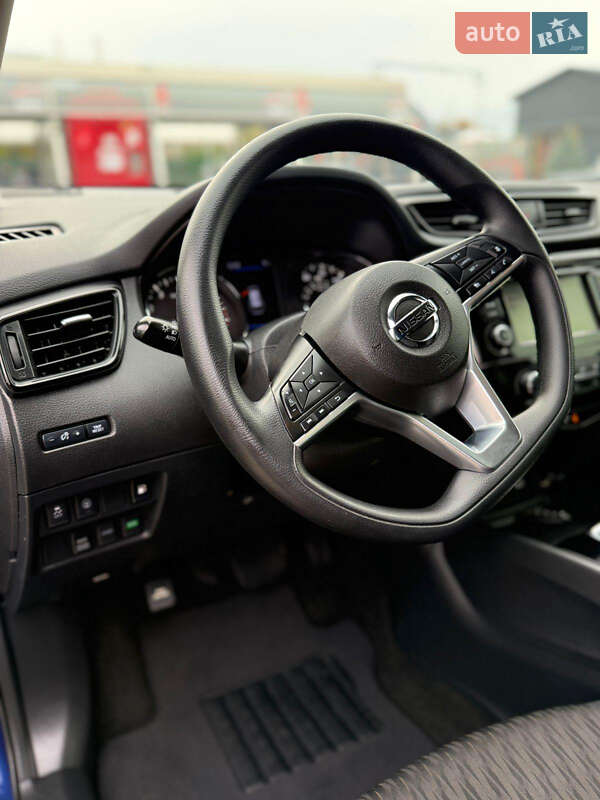 Внедорожник / Кроссовер Nissan Rogue 2019 в Кропивницком