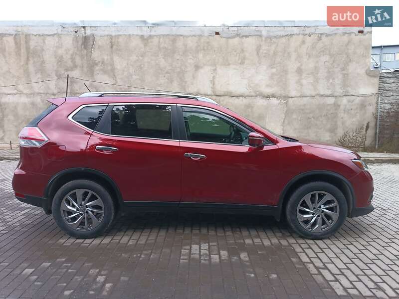 Позашляховик / Кросовер Nissan Rogue 2014 в Одесі
