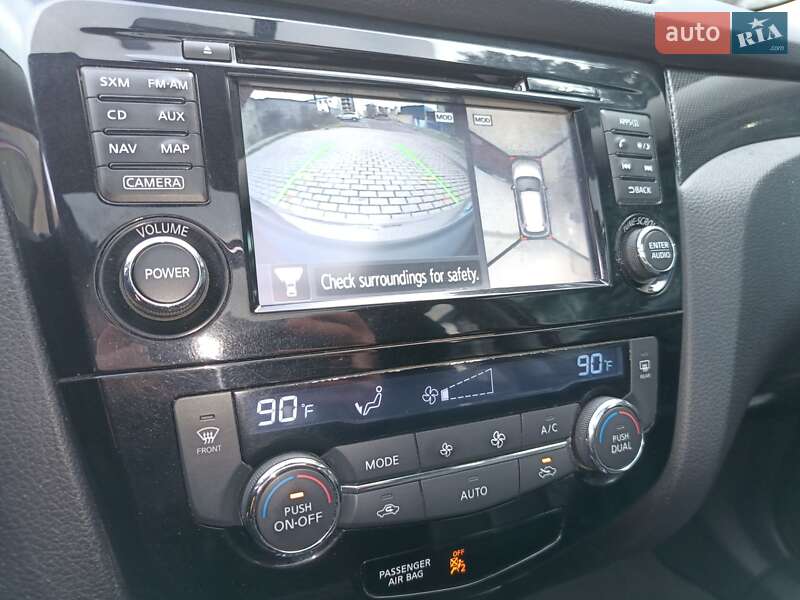 Позашляховик / Кросовер Nissan Rogue 2014 в Одесі