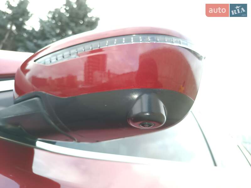 Позашляховик / Кросовер Nissan Rogue 2014 в Одесі