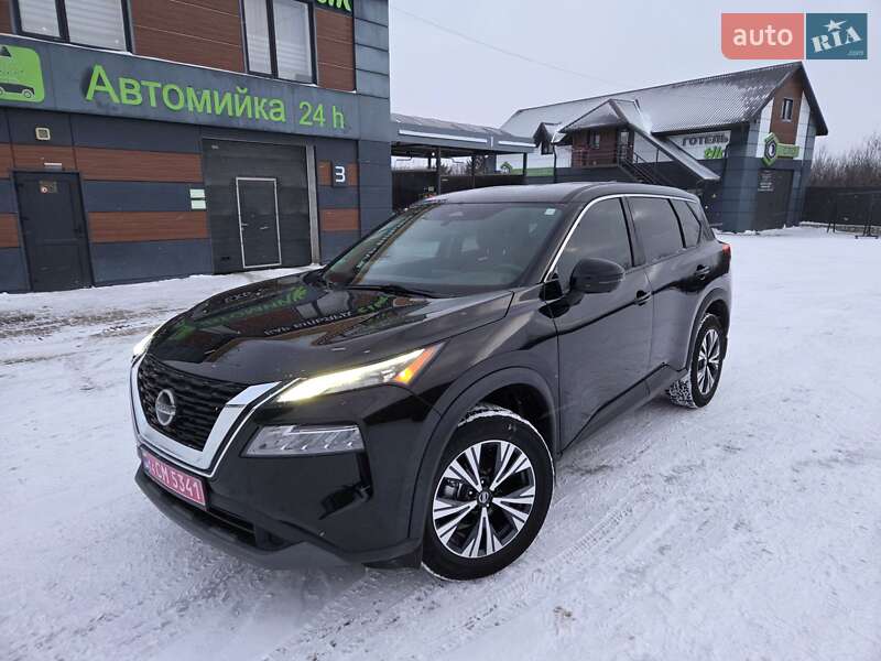 Внедорожник / Кроссовер Nissan Rogue 2021 в Тернополе