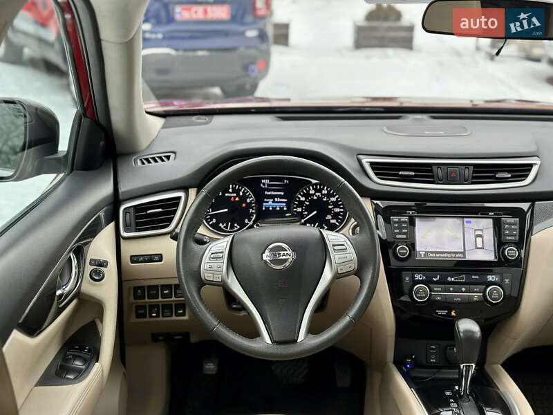 Позашляховик / Кросовер Nissan Rogue 2016 в Києві