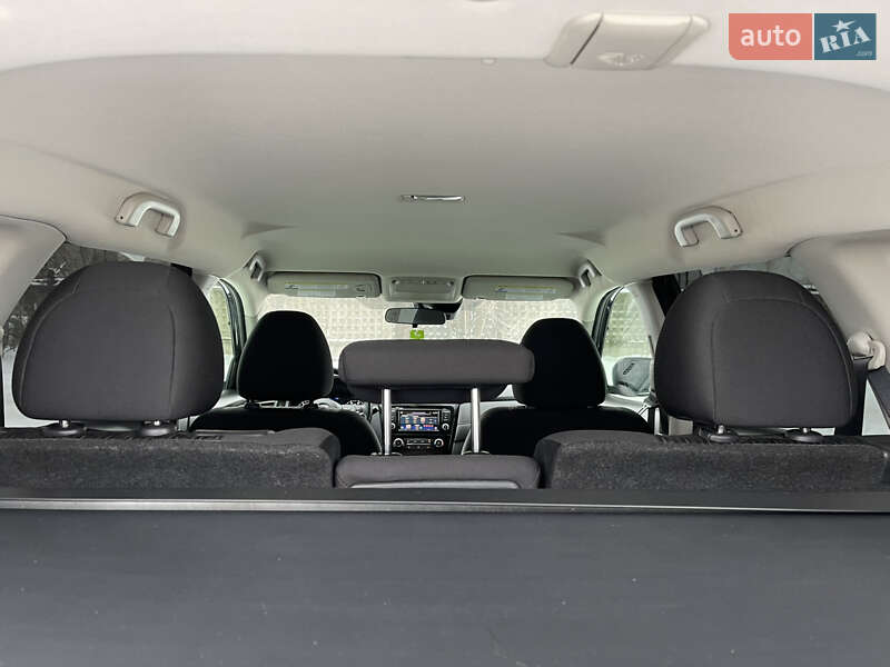 Позашляховик / Кросовер Nissan Rogue 2019 в Запоріжжі