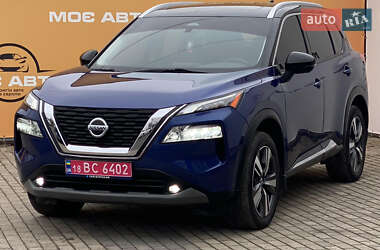 Внедорожник / Кроссовер Nissan Rogue 2021 в Ровно