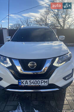 Внедорожник / Кроссовер Nissan Rogue 2018 в Вознесенске