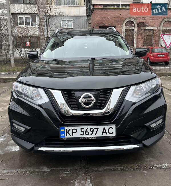 Позашляховик / Кросовер Nissan Rogue 2018 в Запоріжжі