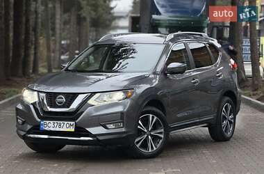 Внедорожник / Кроссовер Nissan Rogue 2018 в Львове