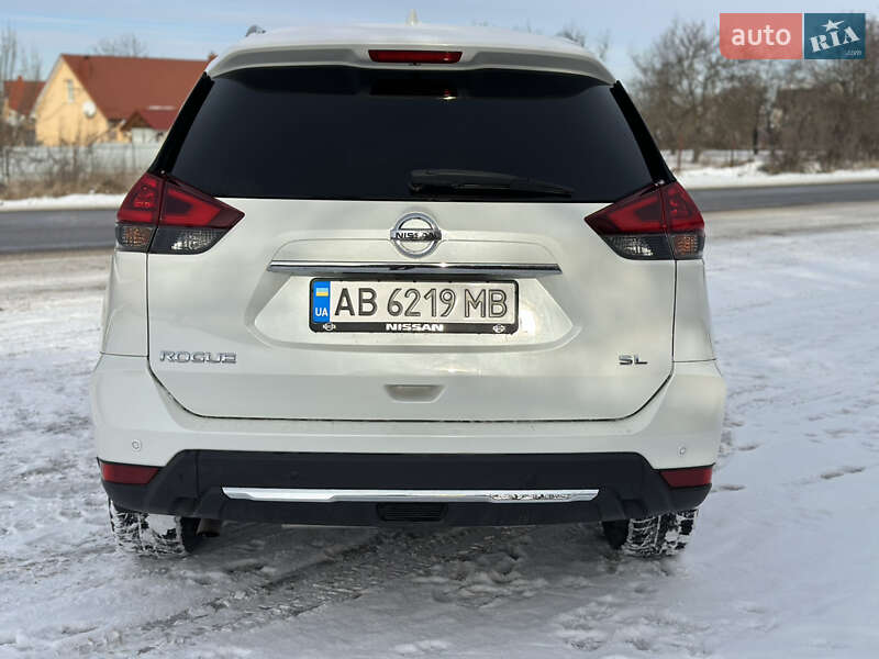 Внедорожник / Кроссовер Nissan Rogue 2018 в Виннице