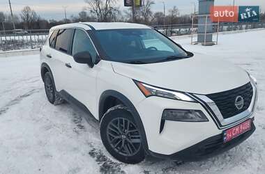 Позашляховик / Кросовер Nissan Rogue 2021 в Києві