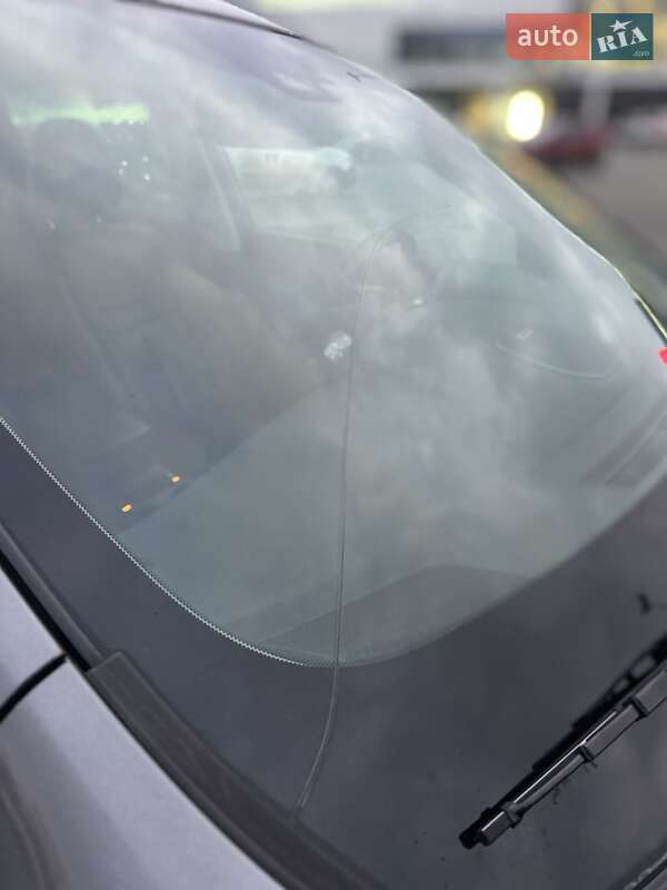 Внедорожник / Кроссовер Nissan Rogue 2017 в Харькове