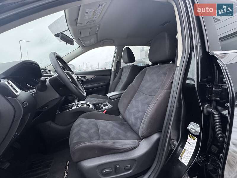 Внедорожник / Кроссовер Nissan Rogue 2015 в Кременчуге