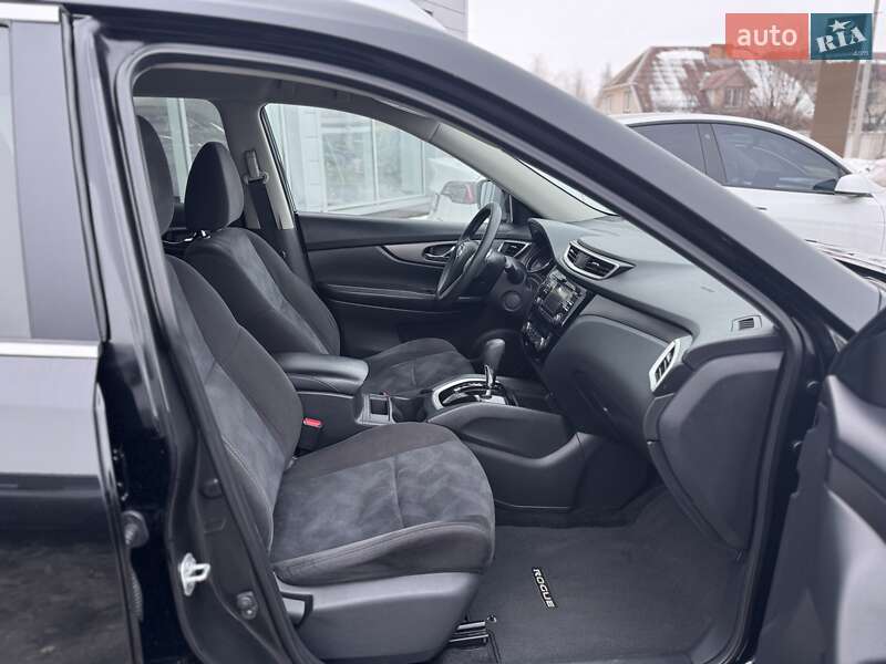 Внедорожник / Кроссовер Nissan Rogue 2015 в Кременчуге