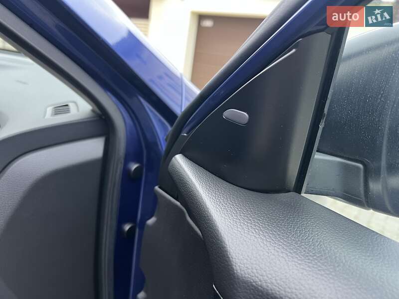 Внедорожник / Кроссовер Nissan Rogue 2017 в Одессе фото 61 Внедорожник / Кроссовер Nissan Rogue 2017 в Одессе