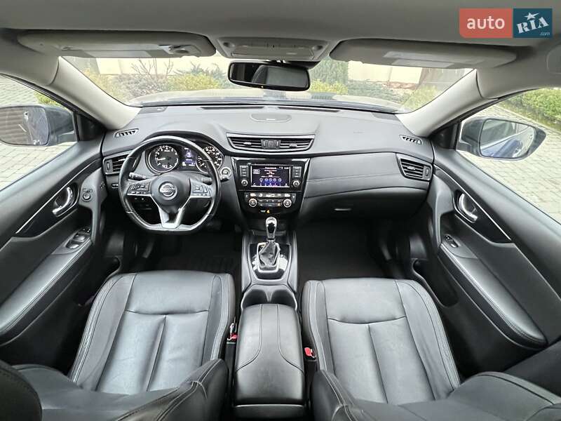 Внедорожник / Кроссовер Nissan Rogue 2017 в Одессе фото 74 Внедорожник / Кроссовер Nissan Rogue 2017 в Одессе