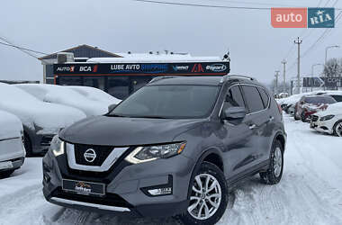 Внедорожник / Кроссовер Nissan Rogue 2017 в Львове