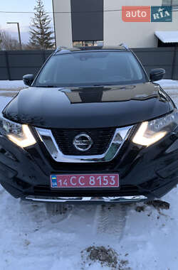 Позашляховик / Кросовер Nissan Rogue 2018 в Івано-Франківську