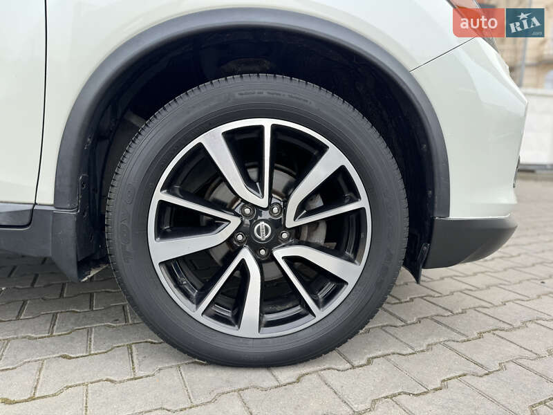 Внедорожник / Кроссовер Nissan Rogue 2019 в Одессе