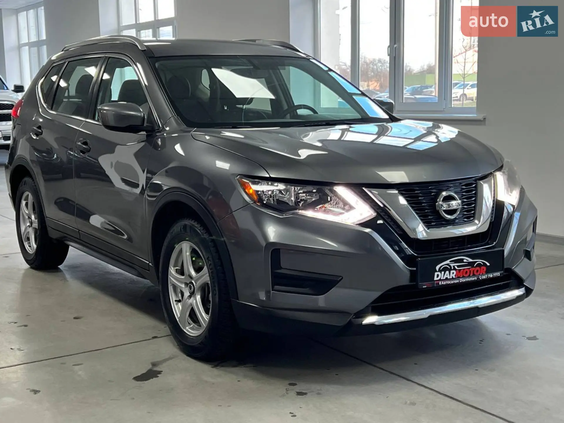 2017 Nissan Rogue - мініатюра 3