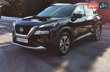 Внедорожник / Кроссовер Nissan Rogue 2021 в Черновцах
