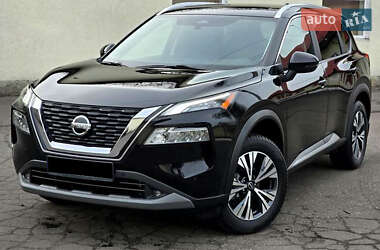 Внедорожник / Кроссовер Nissan Rogue 2022 в Киеве