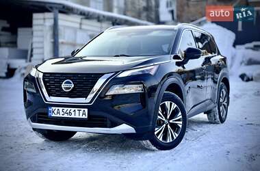 Внедорожник / Кроссовер Nissan Rogue 2021 в Киеве