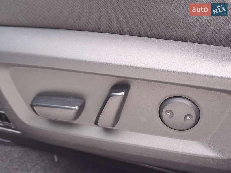 Внедорожник / Кроссовер Nissan Rogue 2021 в Одессе