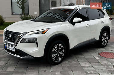 Позашляховик / Кросовер Nissan Rogue 2021 в Києві