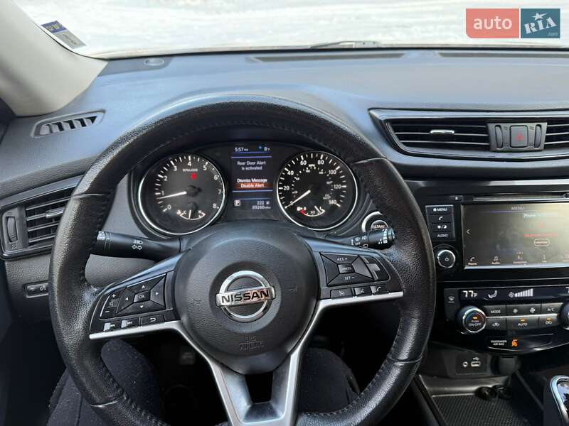 Внедорожник / Кроссовер Nissan Rogue 2020 в Носовке