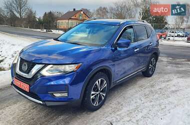 Позашляховик / Кросовер Nissan Rogue 2018 в Дубні