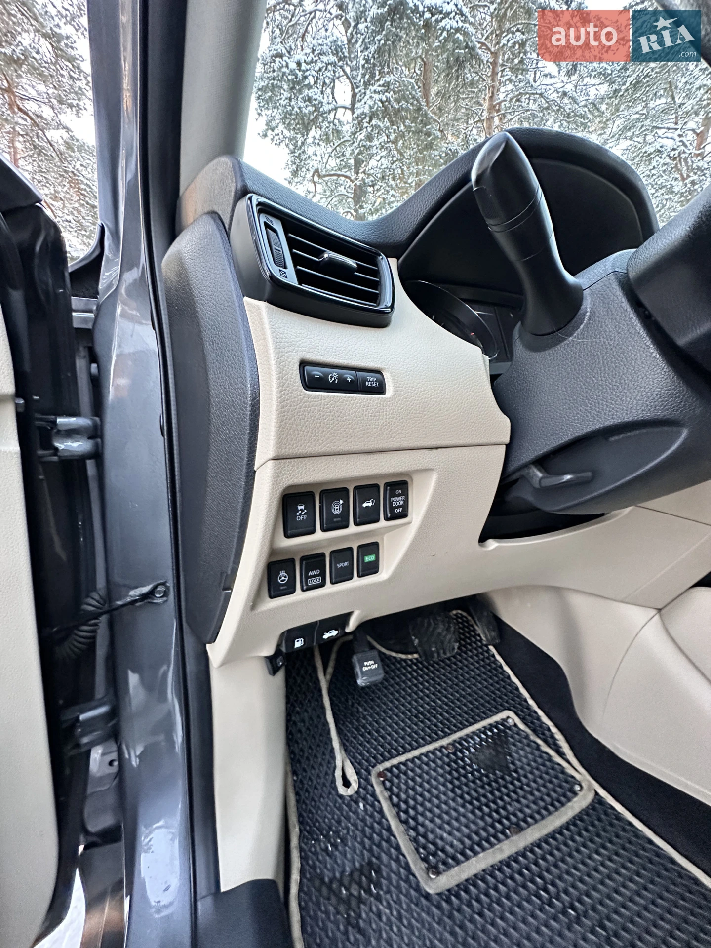 2016 Nissan Rogue - мініатюра 24