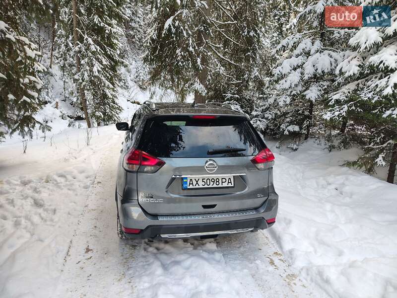 Позашляховик / Кросовер Nissan Rogue 2017 в Сумах фото 6 Позашляховик / Кросовер Nissan Rogue 2017 в Сумах