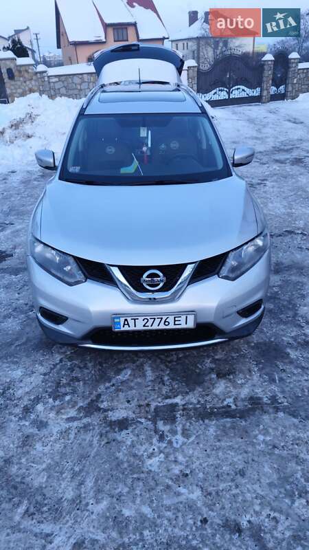 Внедорожник / Кроссовер Nissan Rogue 2013 в Богородчанах