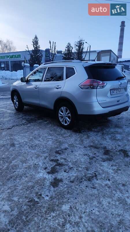 Внедорожник / Кроссовер Nissan Rogue 2013 в Богородчанах