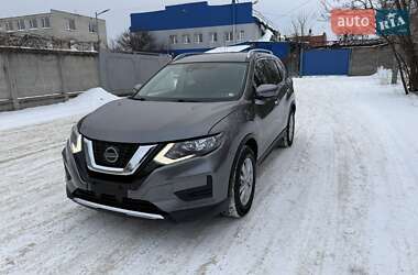 Внедорожник / Кроссовер Nissan Rogue 2019 в Харькове