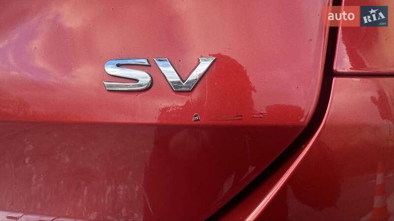 Внедорожник / Кроссовер Nissan Rogue 2015 в Ужгороде