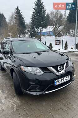 Позашляховик / Кросовер Nissan Rogue 2015 в Самборі