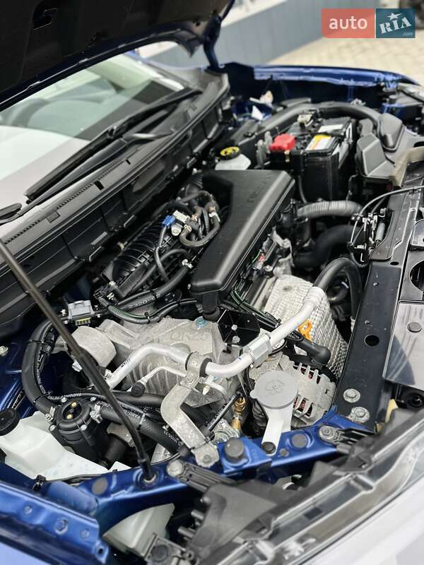 Внедорожник / Кроссовер Nissan Rogue 2019 в Днепре