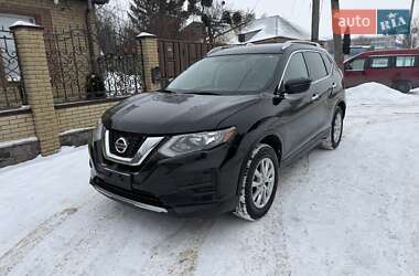 Позашляховик / Кросовер Nissan Rogue 2017 в Харкові