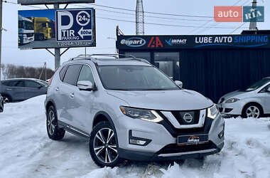 Позашляховик / Кросовер Nissan Rogue 2016 в Львові
