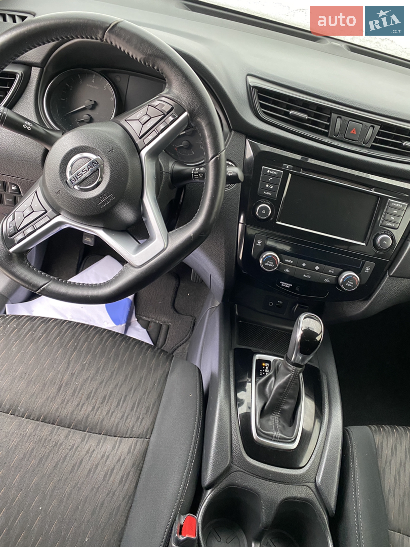 2018 Nissan Rogue - мініатюра 16