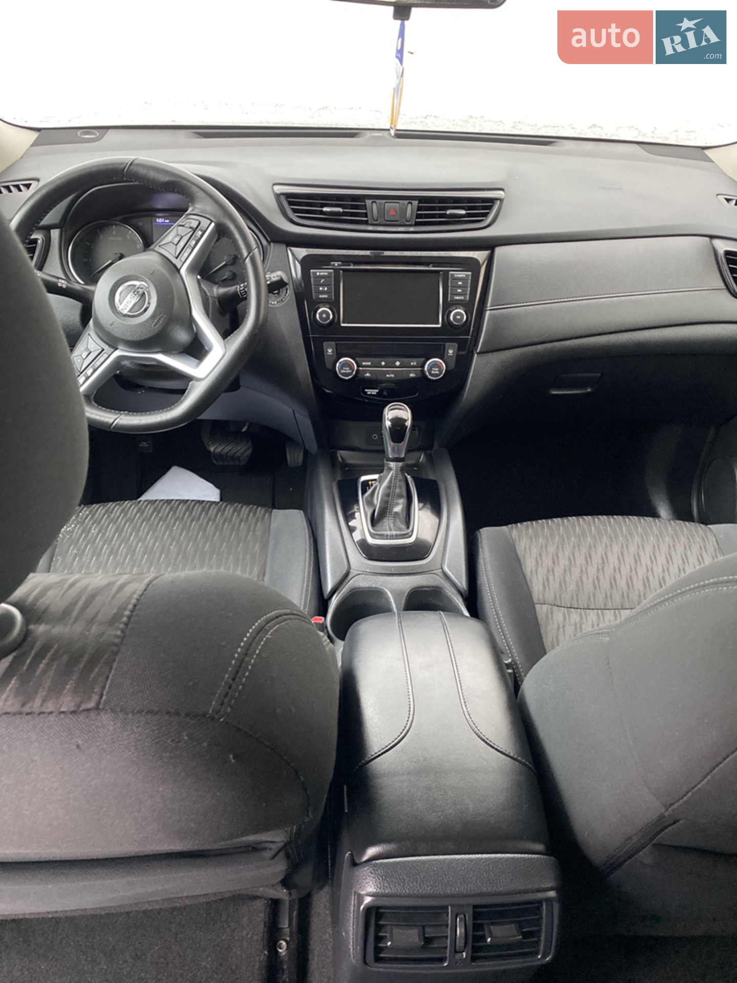 2018 Nissan Rogue - мініатюра 14