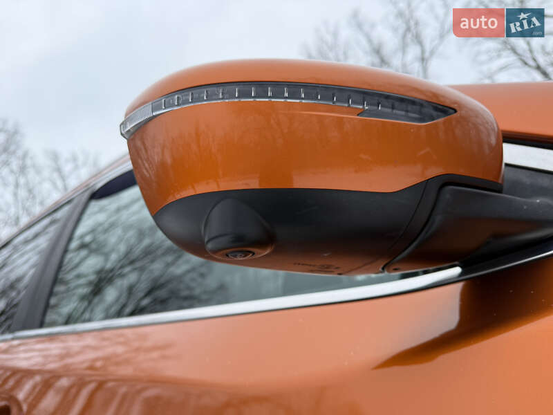 Внедорожник / Кроссовер Nissan Rogue 2019 в Фастове