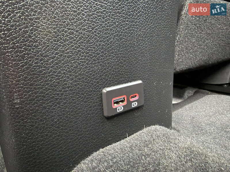 Внедорожник / Кроссовер Nissan Rogue 2019 в Фастове