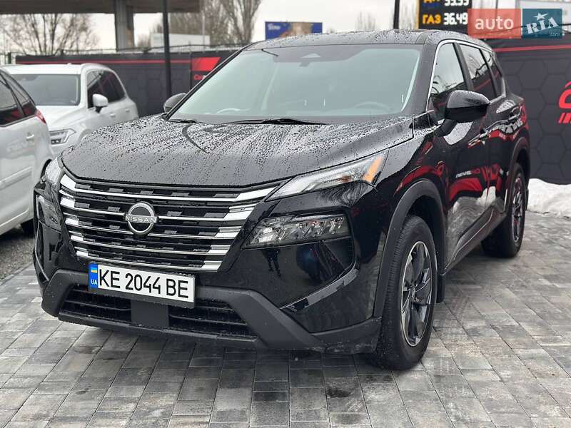 Внедорожник / Кроссовер Nissan Rogue 2024 в Днепре